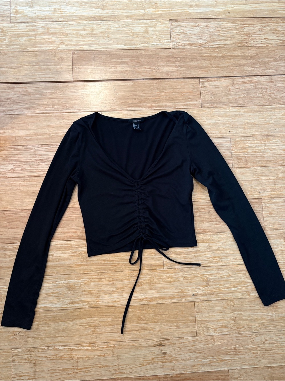 Forever 21 Black Ruched Front Long Sleeve Crop Top